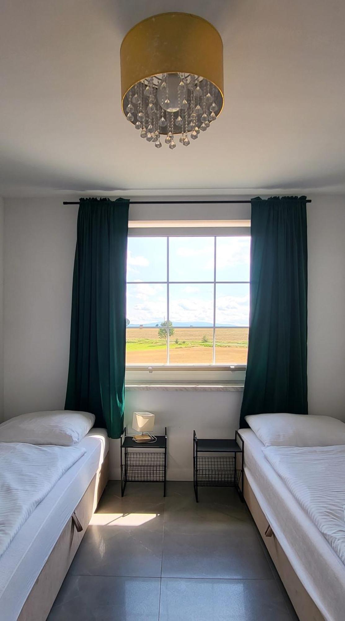 Apartamenty Czerwona Stodola Kłodzko Exteriör bild